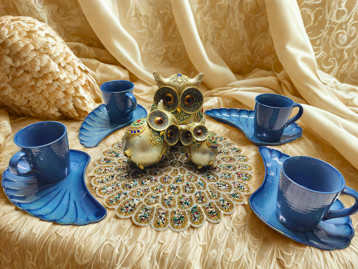 The Radiant Watchers